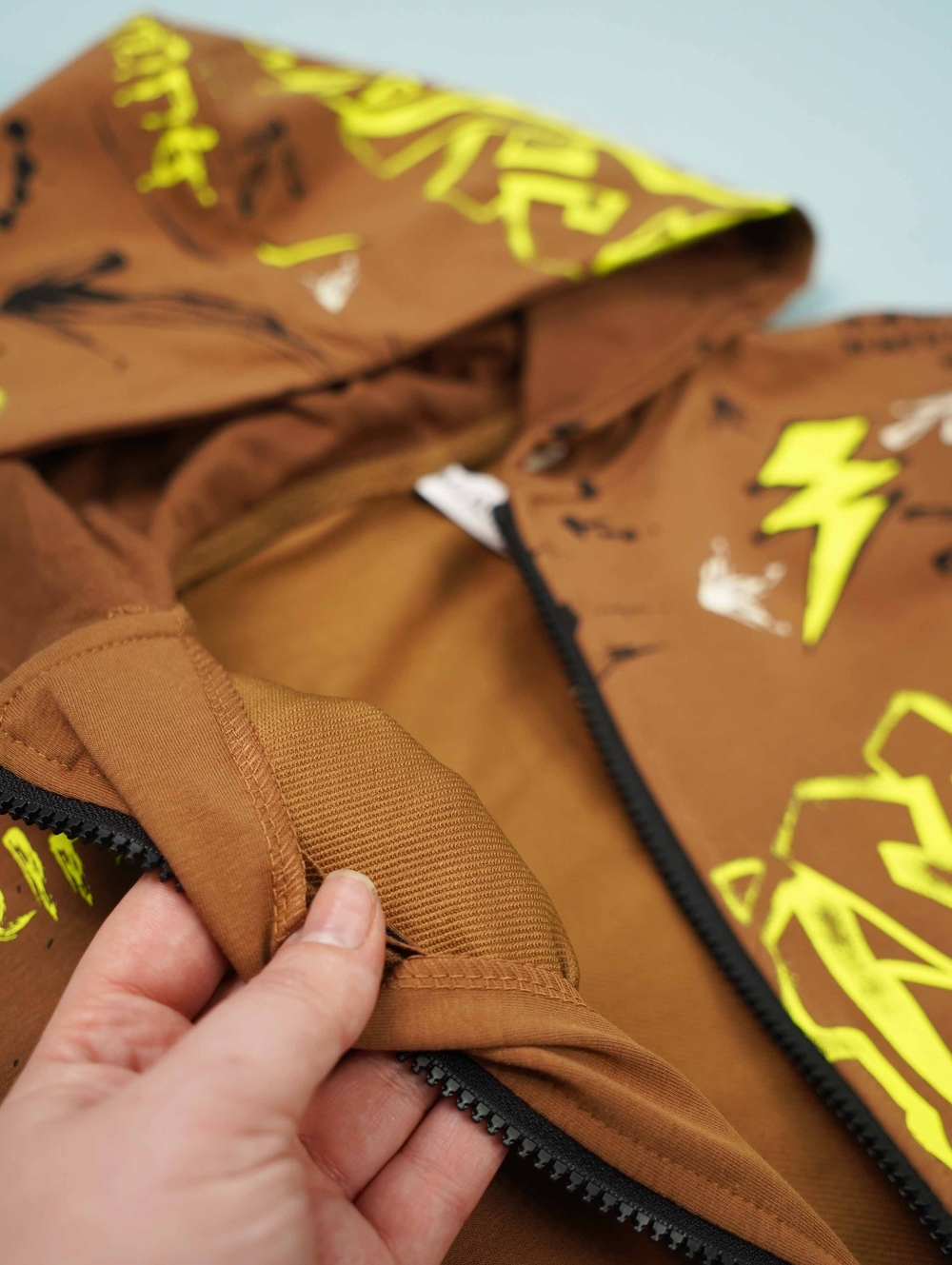 Спортивна кофта