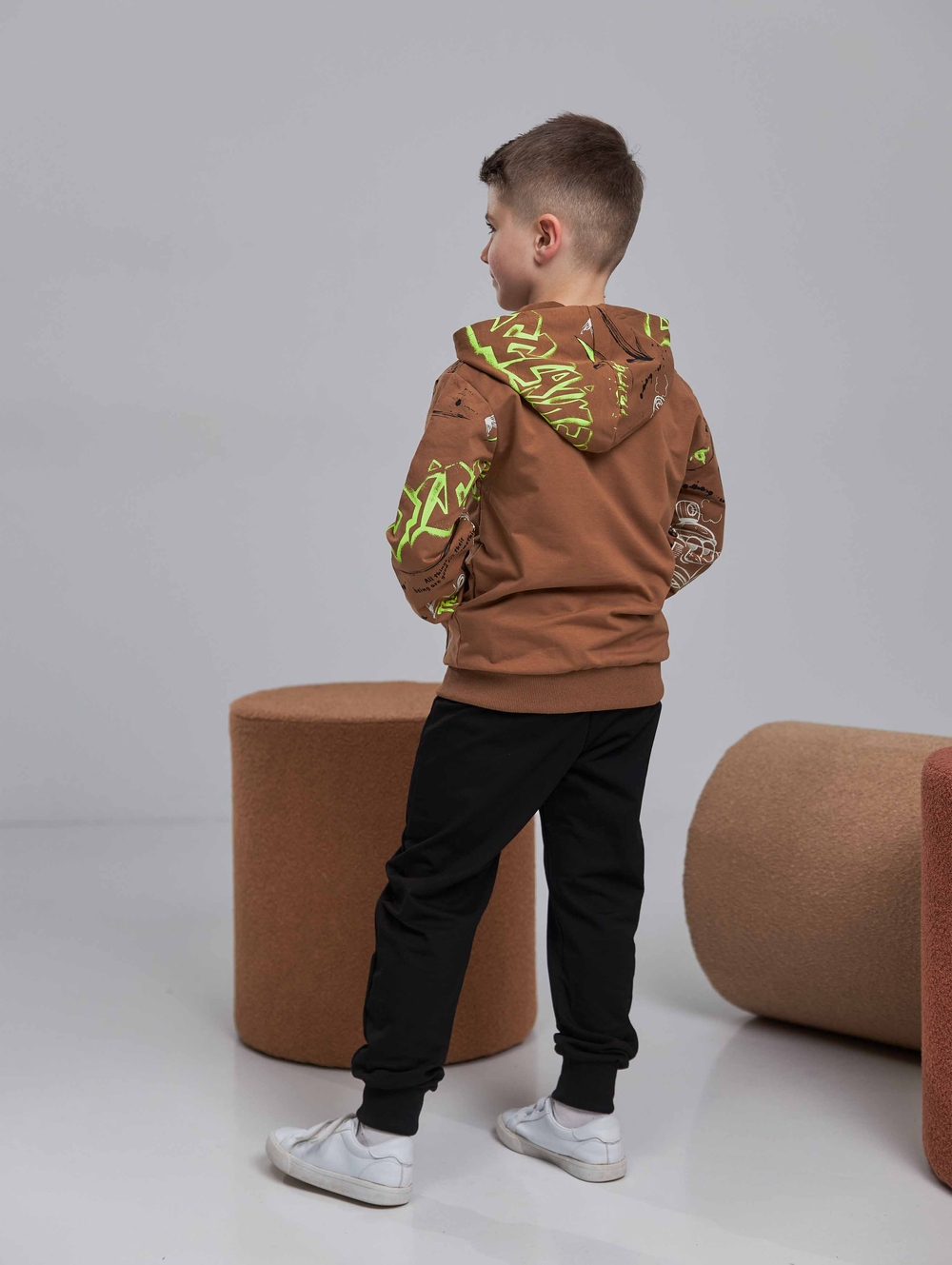 Спортивна кофта