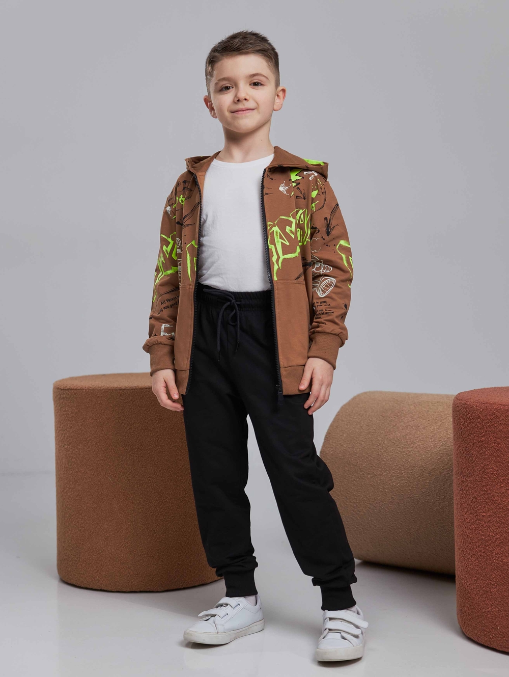 Спортивна кофта