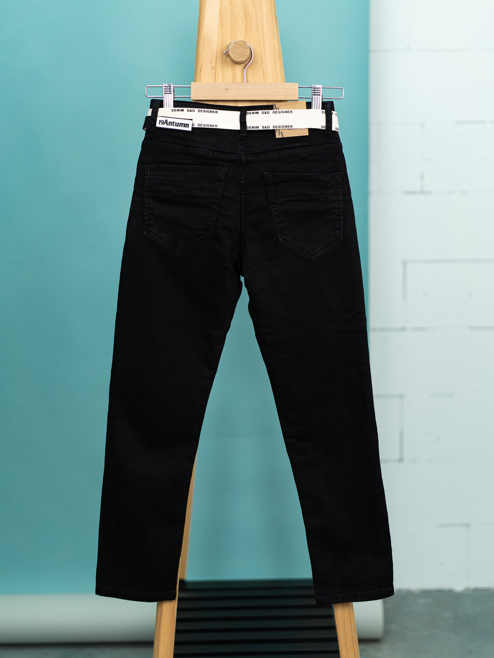 Класичні джинси 