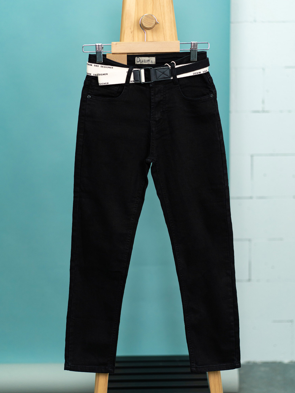 Класичні джинси 