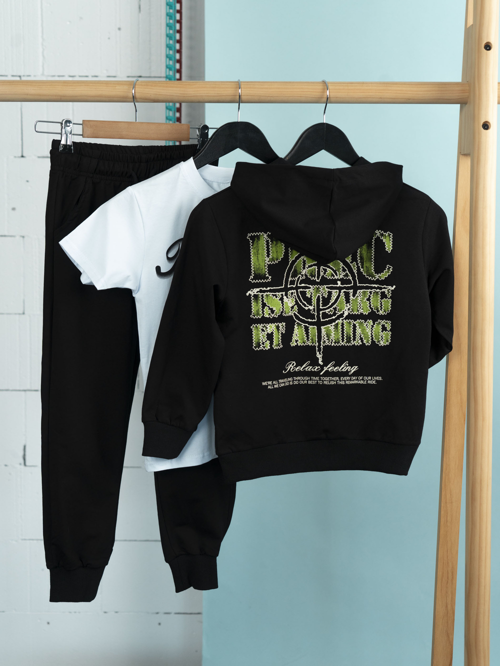 Трикотажний костюм