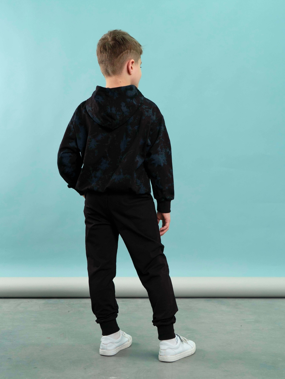 Спортивний костюм з принтом