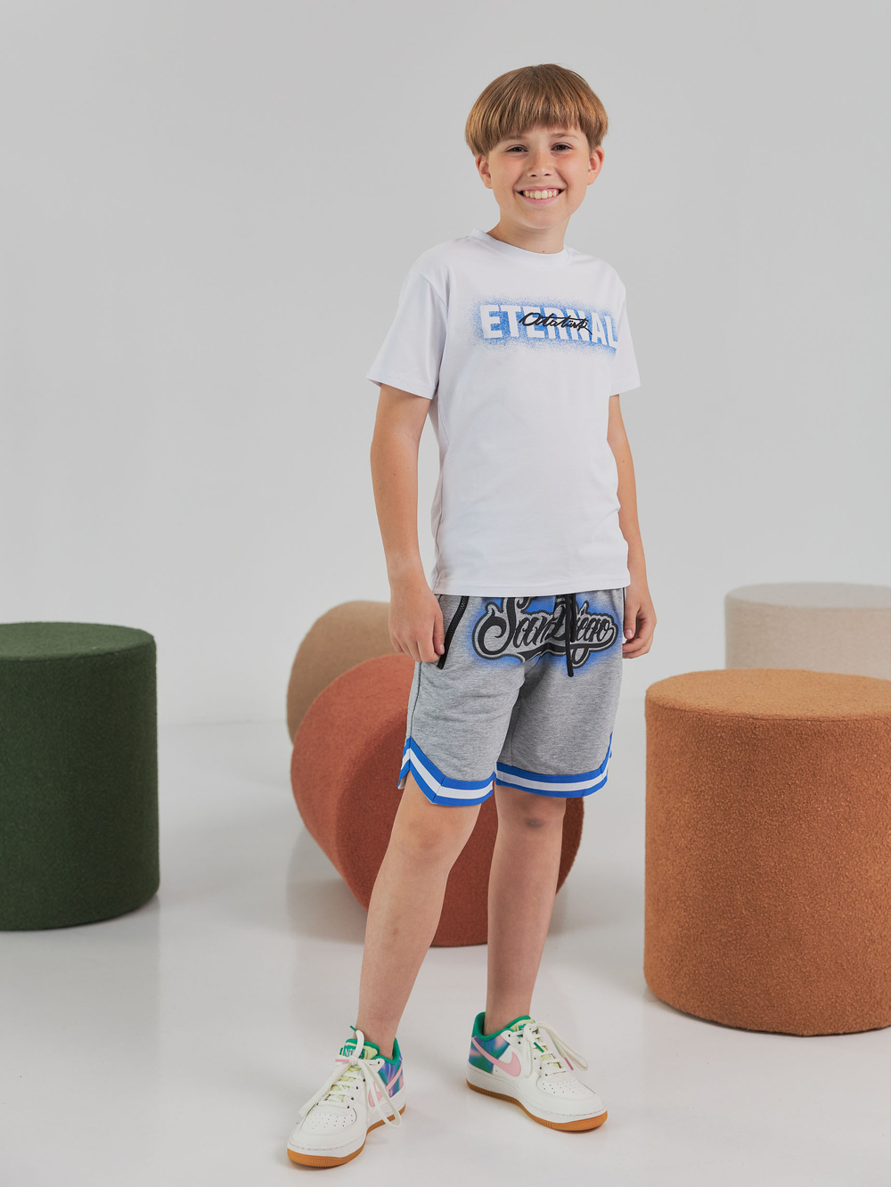 Футболка з принтом