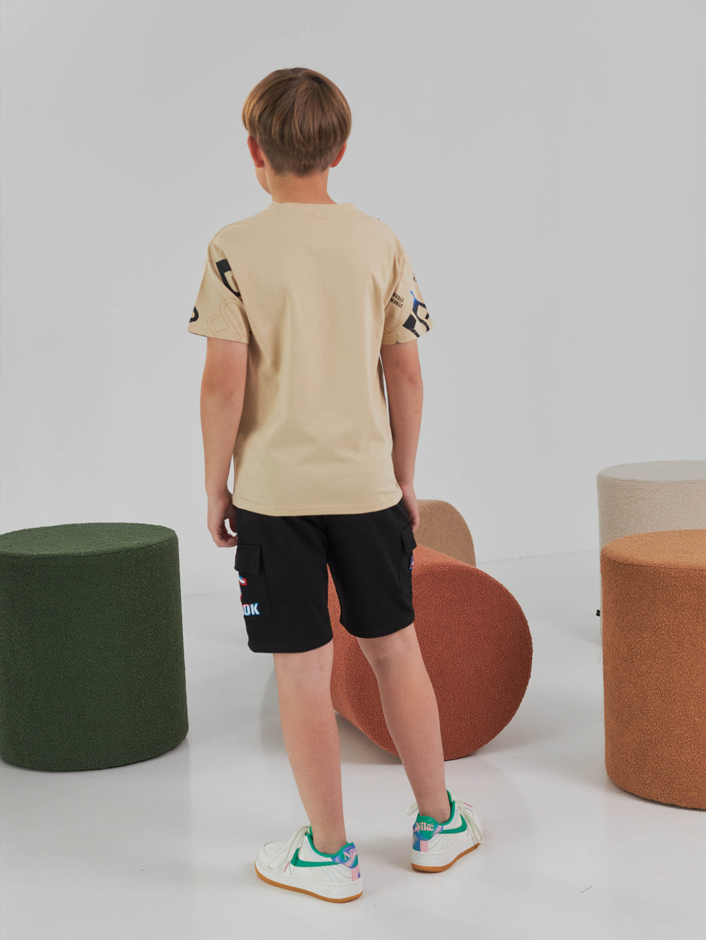 Футболка з принтом