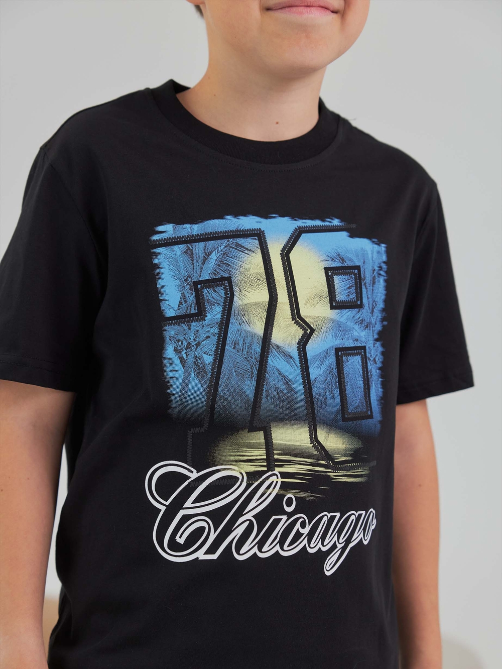 Футболка з принтом