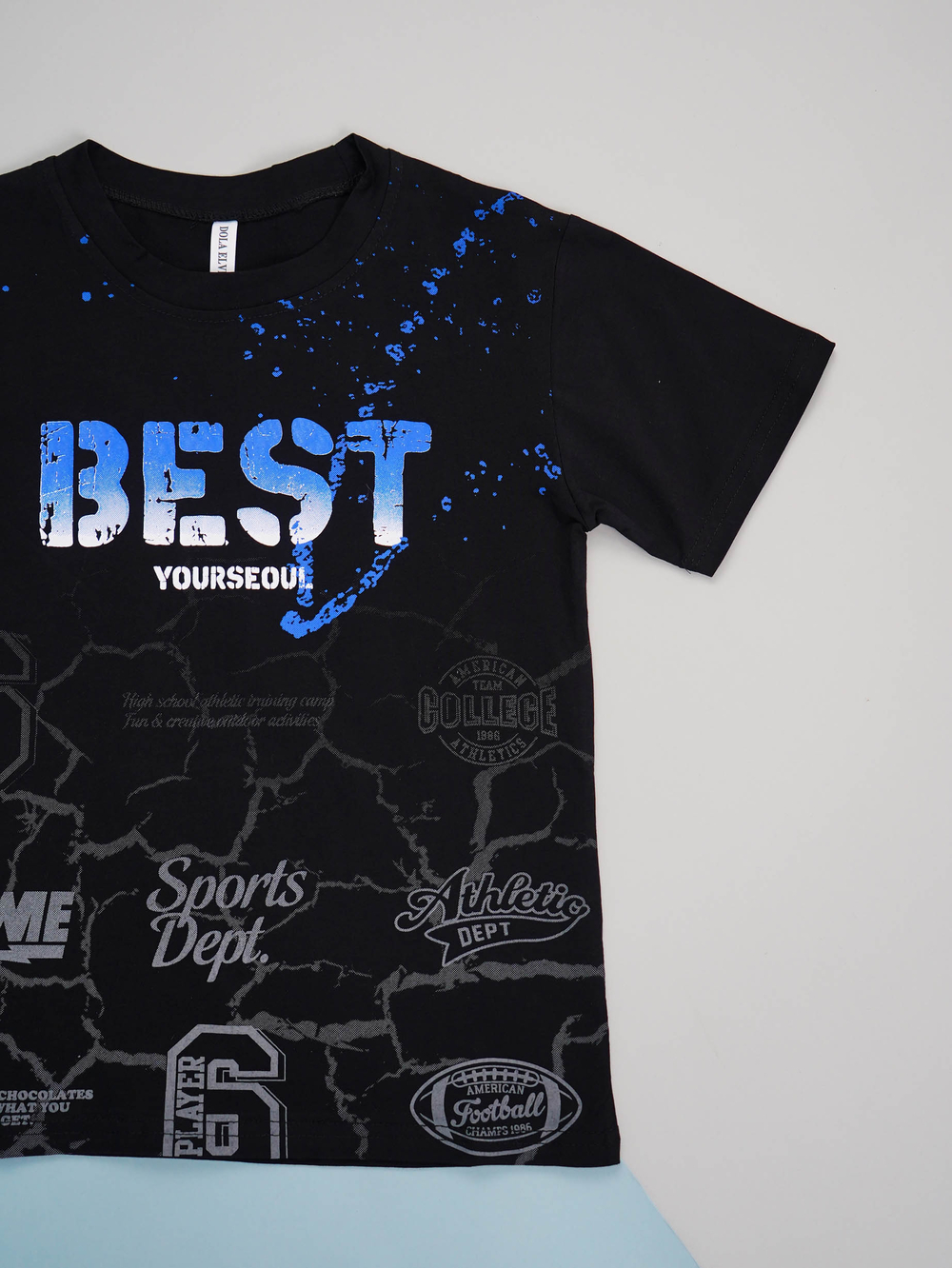 Футболка з принтом