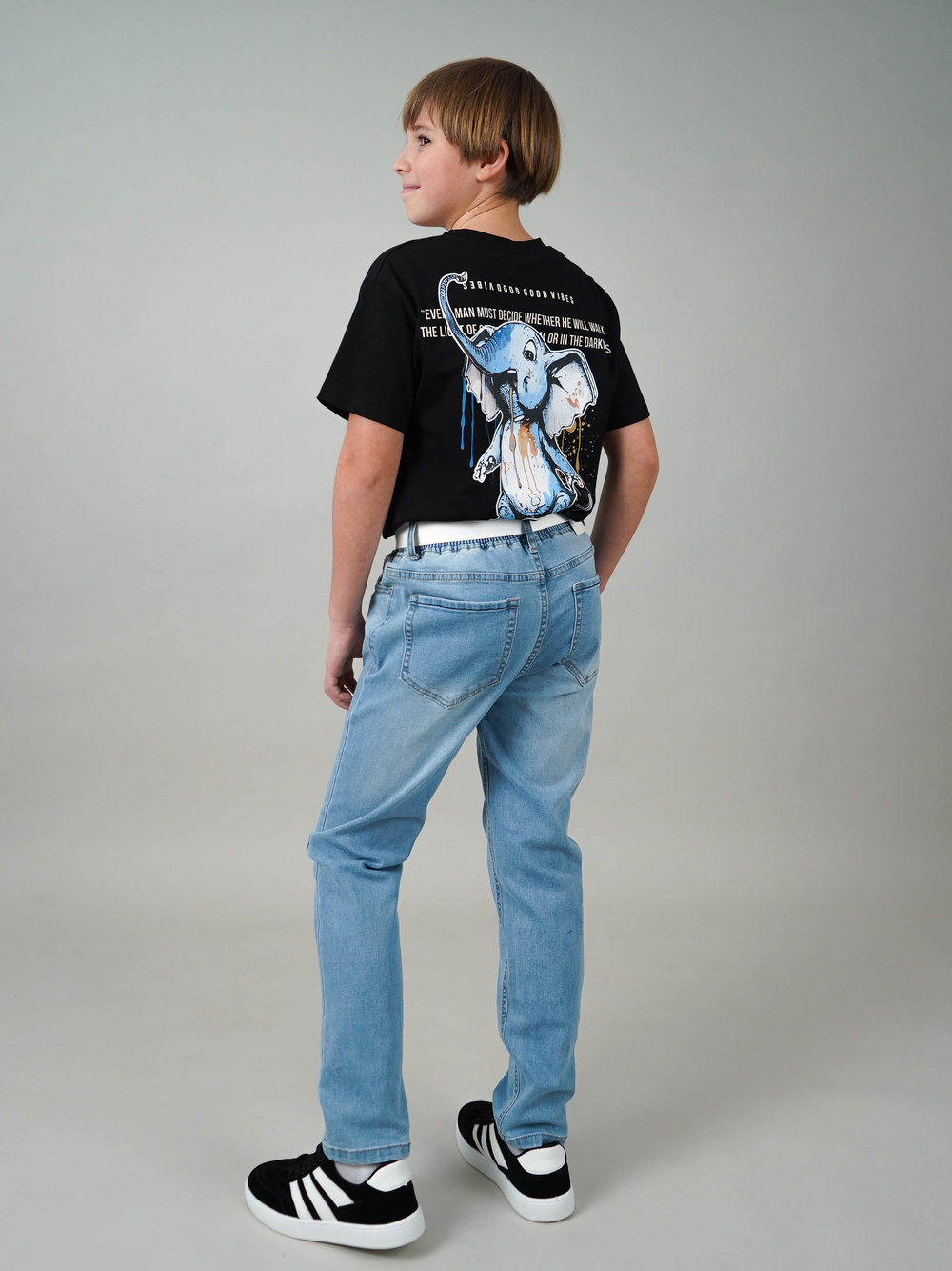 Класичні джинси для хлопчиків