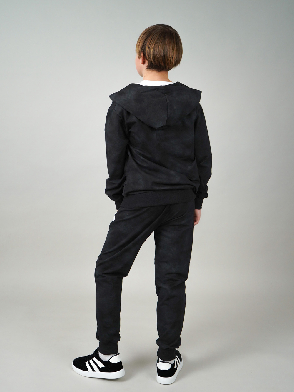 Дитячий спортивний костюм