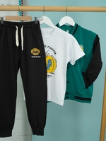 Спортивний костюм