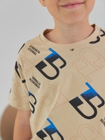 Футболка з принтом